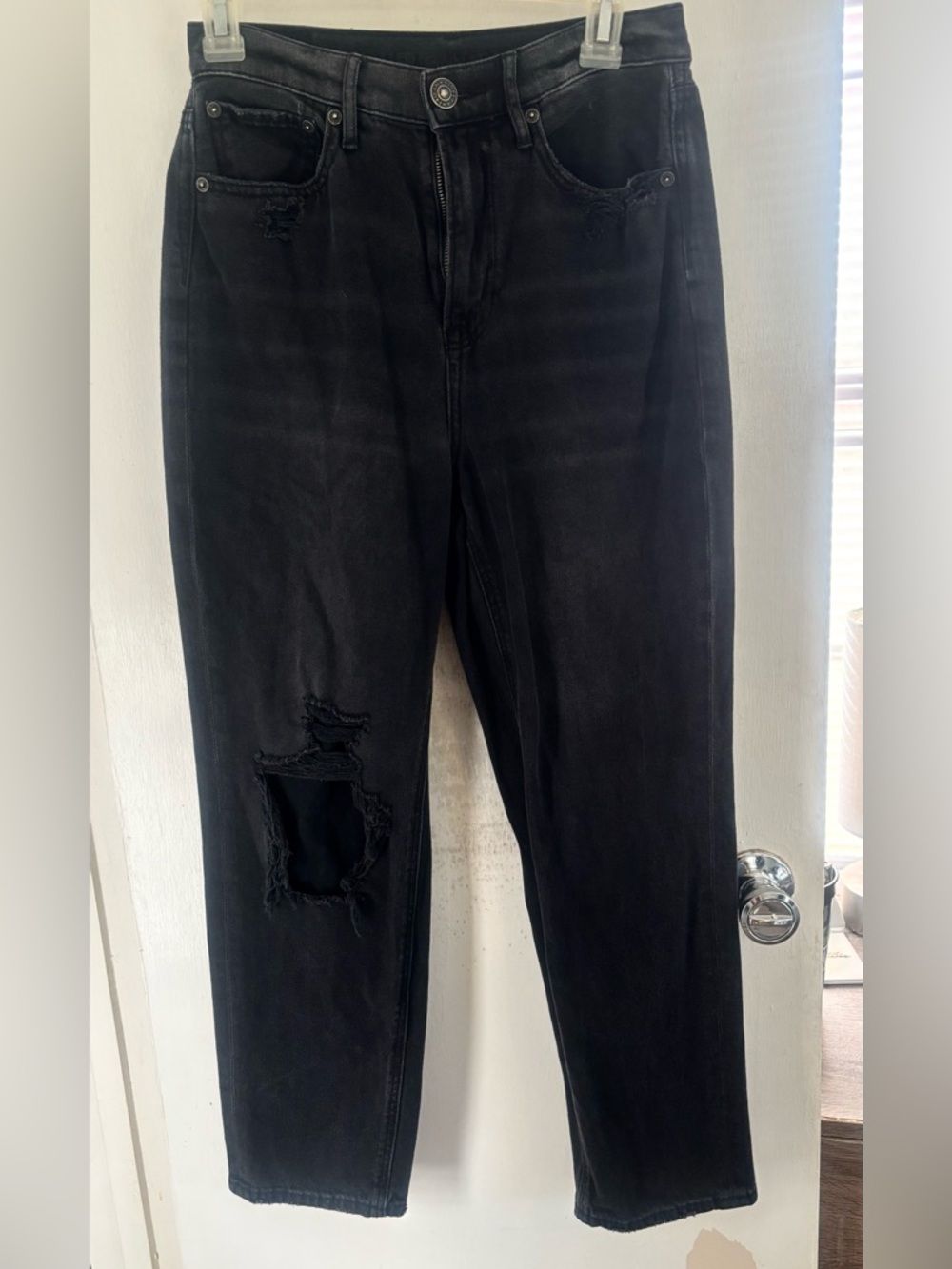 American Eagle black straight leg jeans